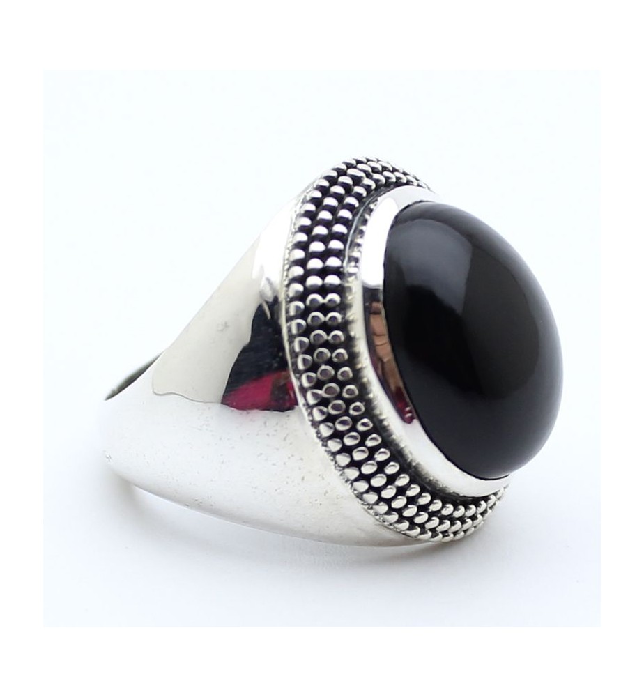 Bague En Argent Et Onyx De Forme Ovale Cabochon