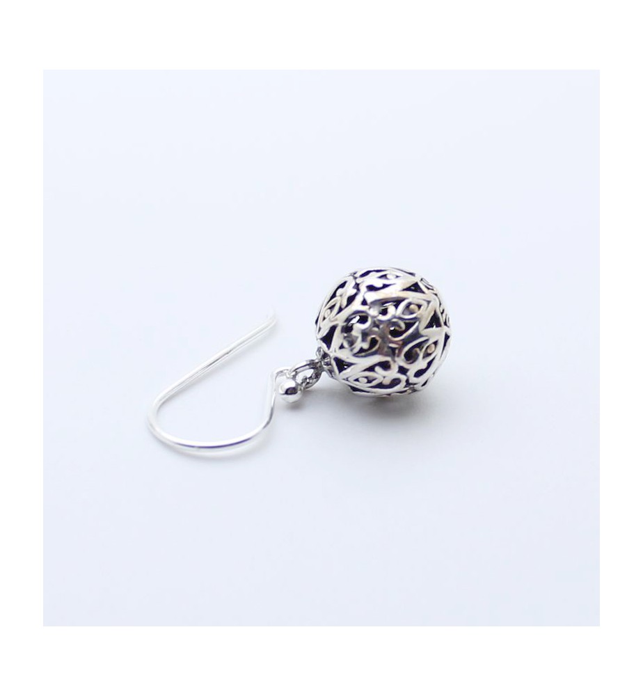 boucles d'oreilles