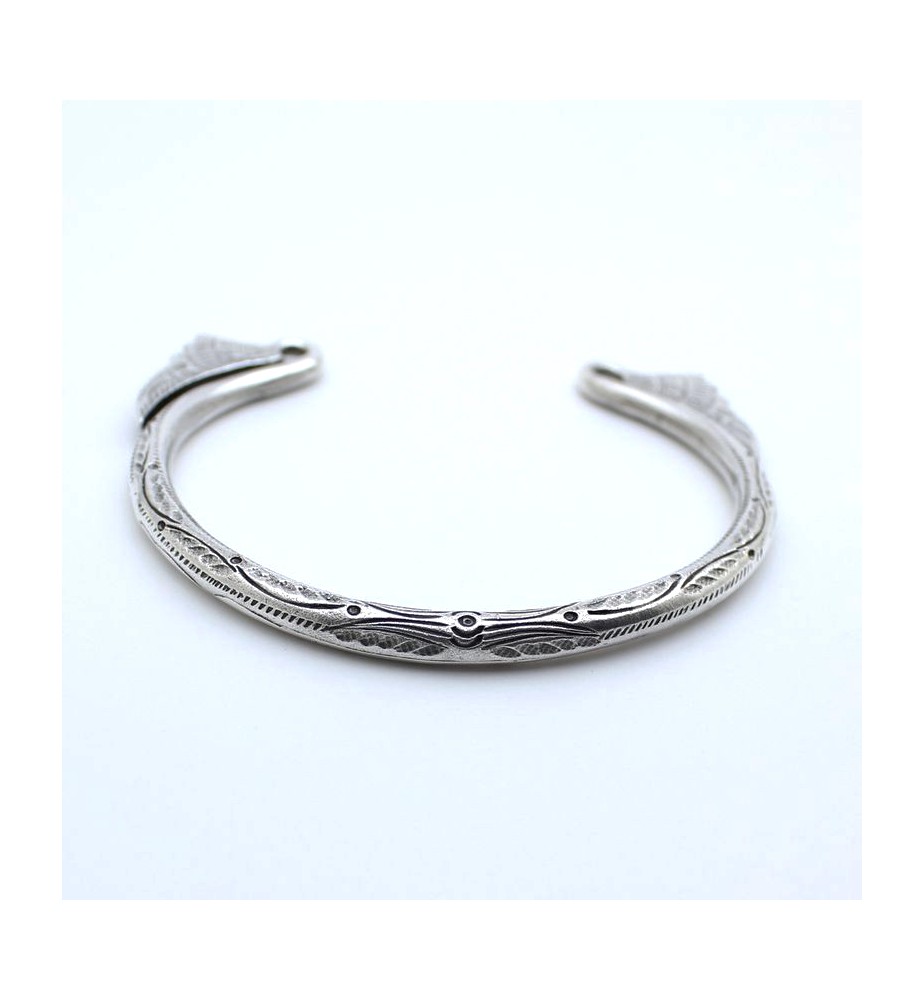 Bracelet Large Ouvrant En Argent Massif - Diamètre 5,5 Cm - Poids 49,6 G - Occasion En Bel état