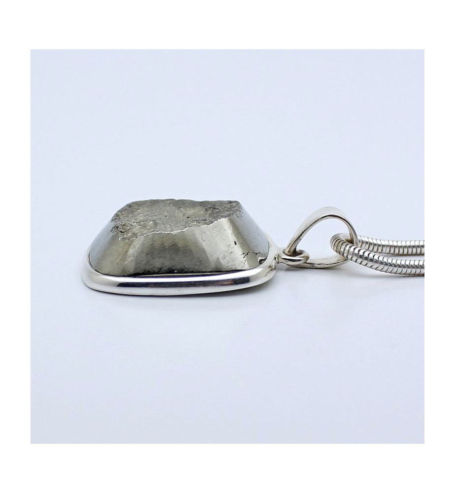 pendentif argent pierre dorée