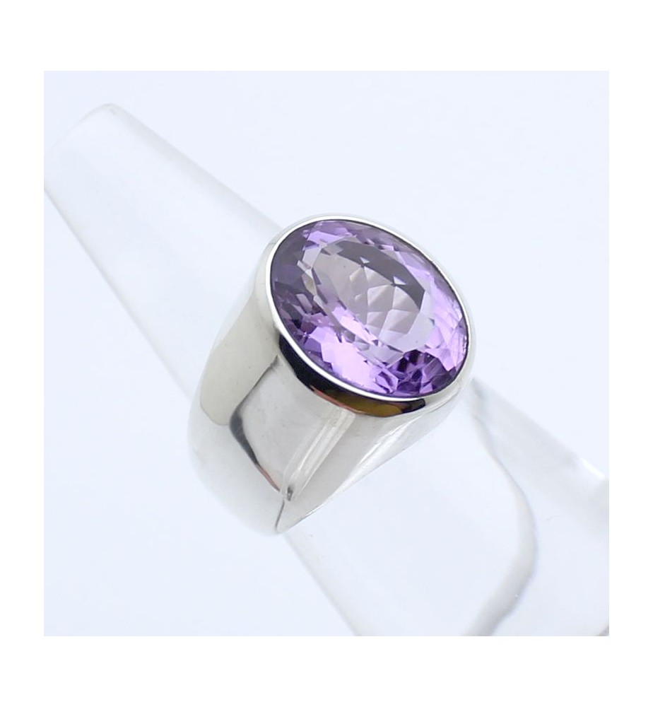 Bague en argent 925 et améthyste facettée à gros anneau