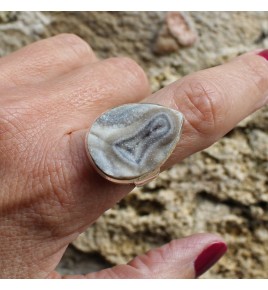 bague calcédoine druzy