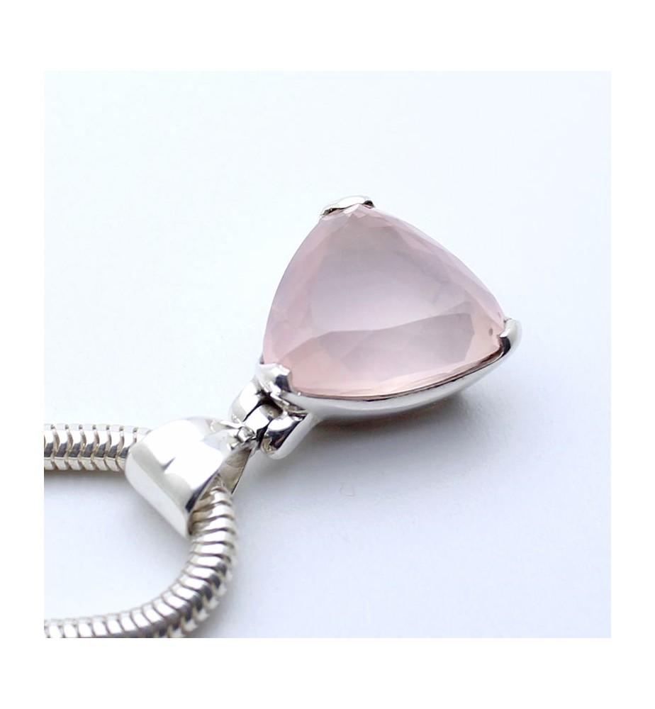 pendentif pierre rose