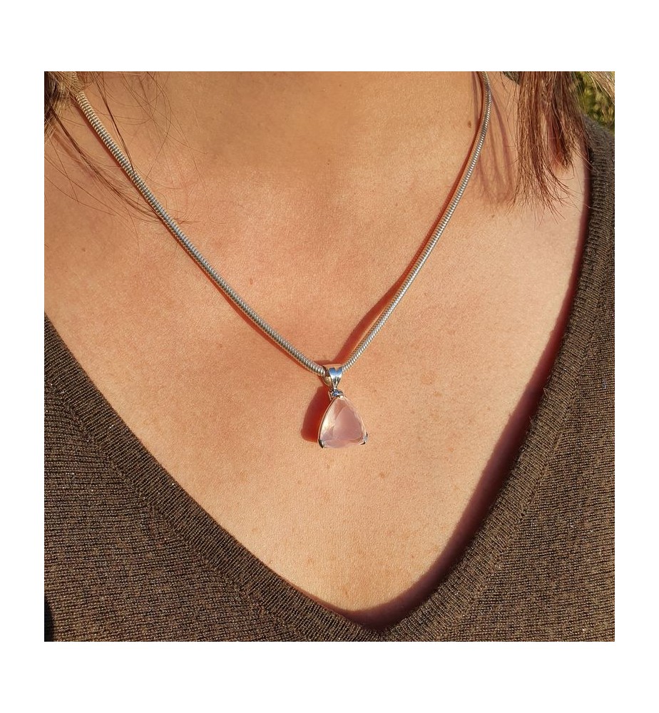 pendentif pierre quartz rose