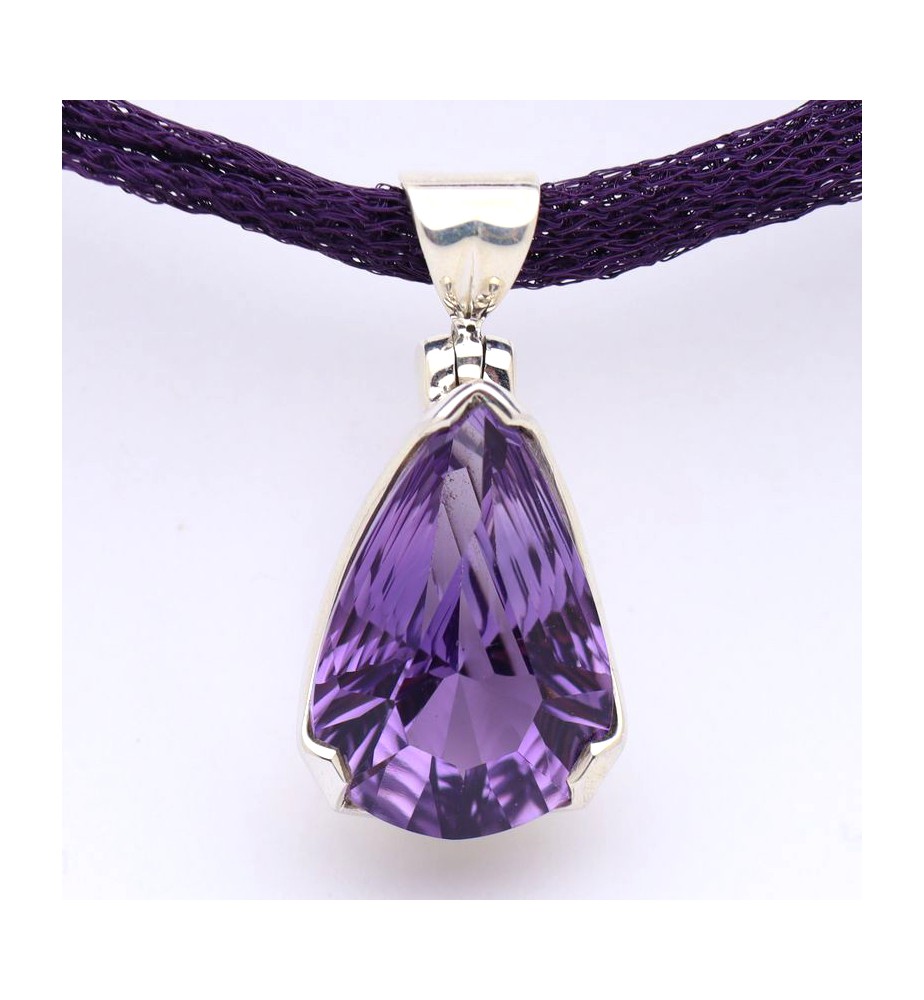 améthyste pendentif
