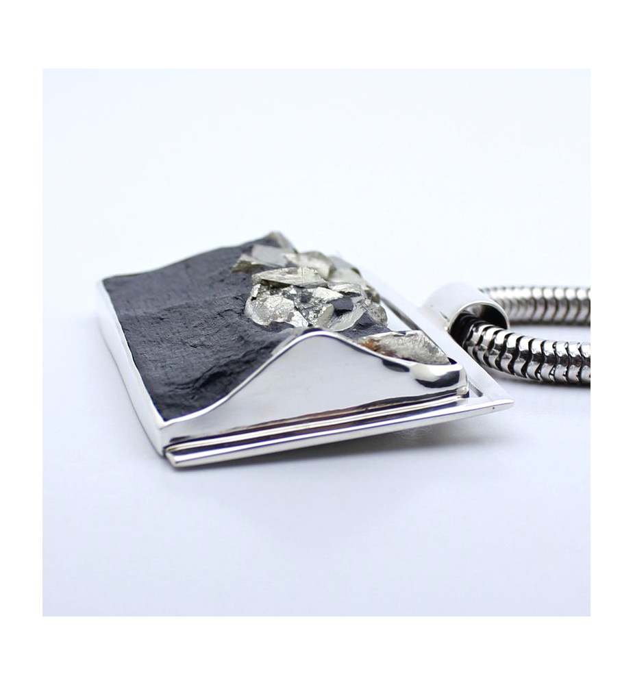 pendentif pyrite ardoise