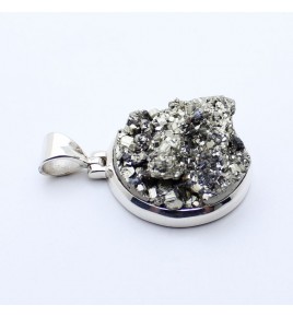 pendentif pierre dorée