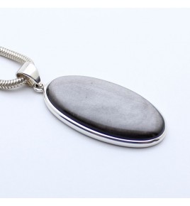 pendentif pierre grise