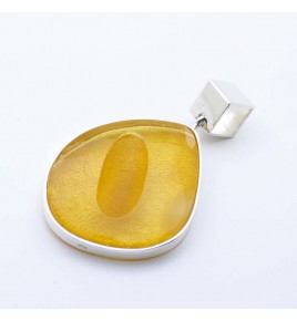 pendentif ambre