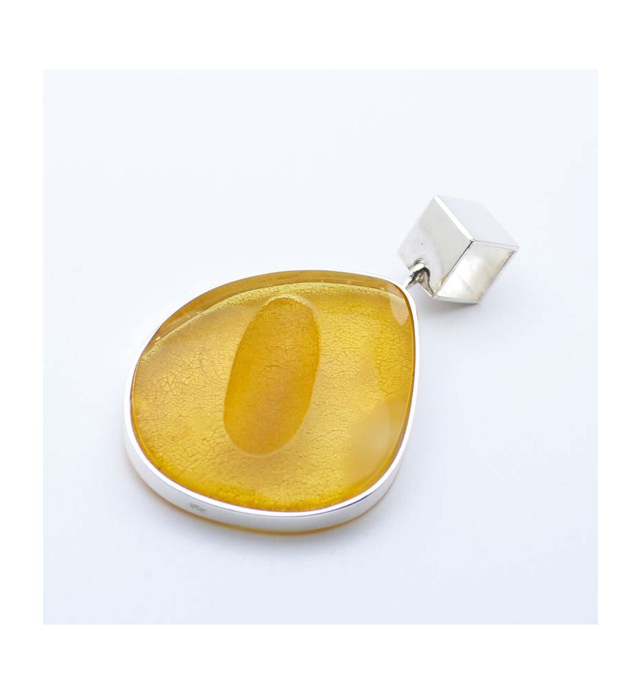 pendentif ambre