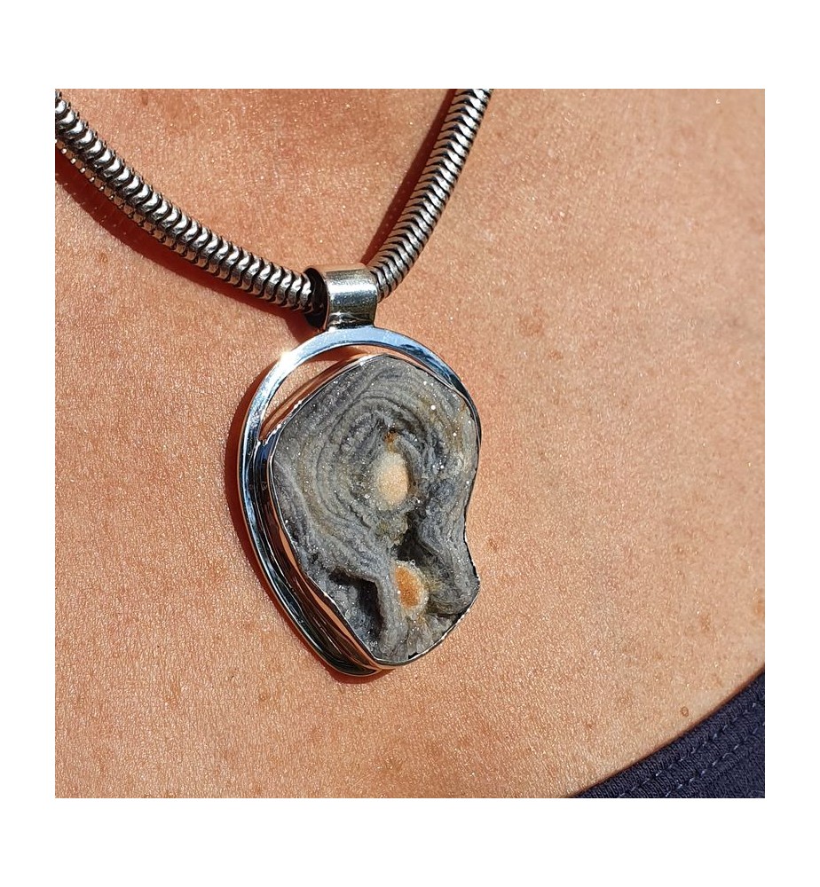 pendentif calcédoine bleue