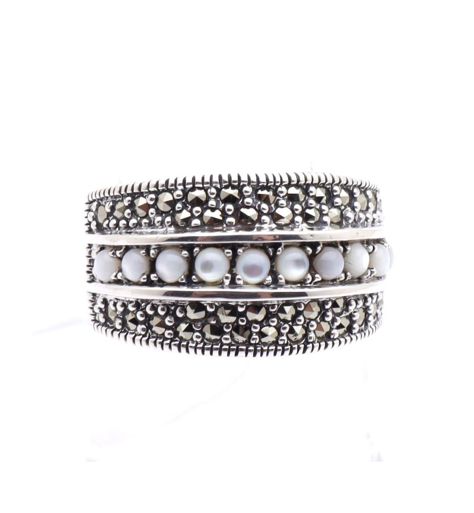 bague nacre
