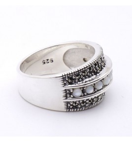 bague nacre blanche