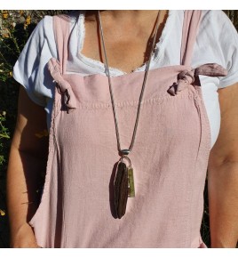 bois pétrifié pendentif