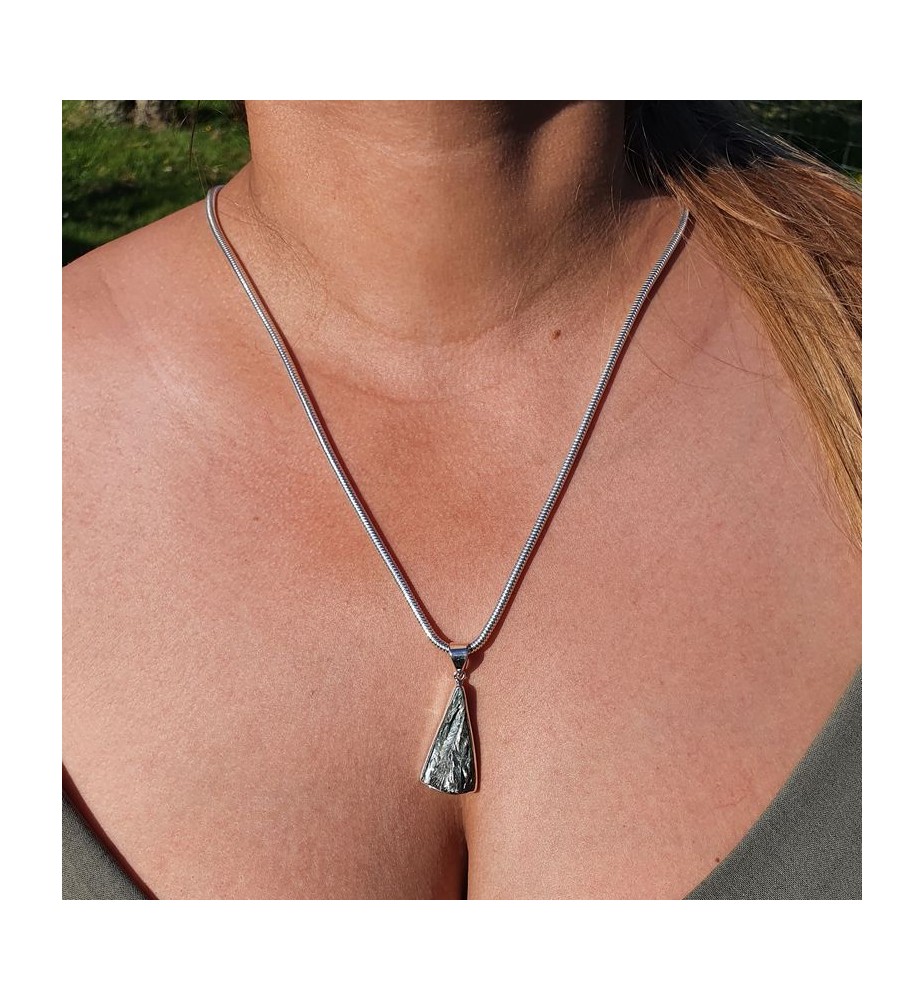 pendentif pierre semi précieuse