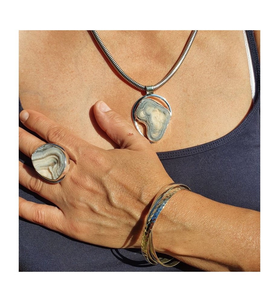 calcédoine bleue brute bijoux