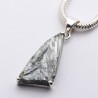 pendentif pierre  brute
