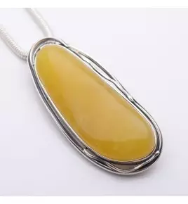 ambre pendentif