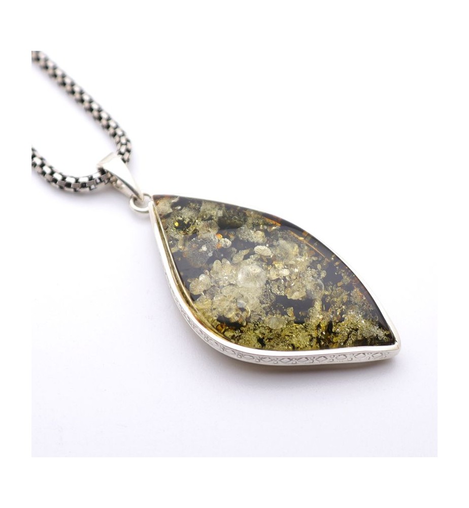 pendentif pierre verte