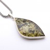 pendentif pierre verte