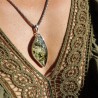 pendentif ambre vert