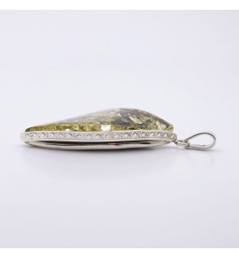 ambre vert pendentif