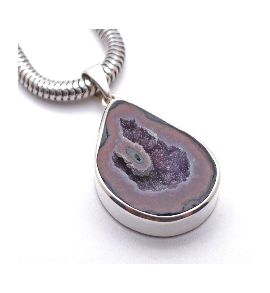 tabasco geode pendant