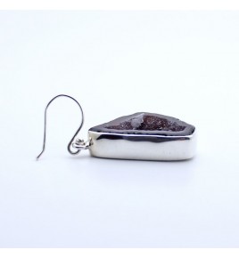 boucles d'oreilles pendantes pierre rouge