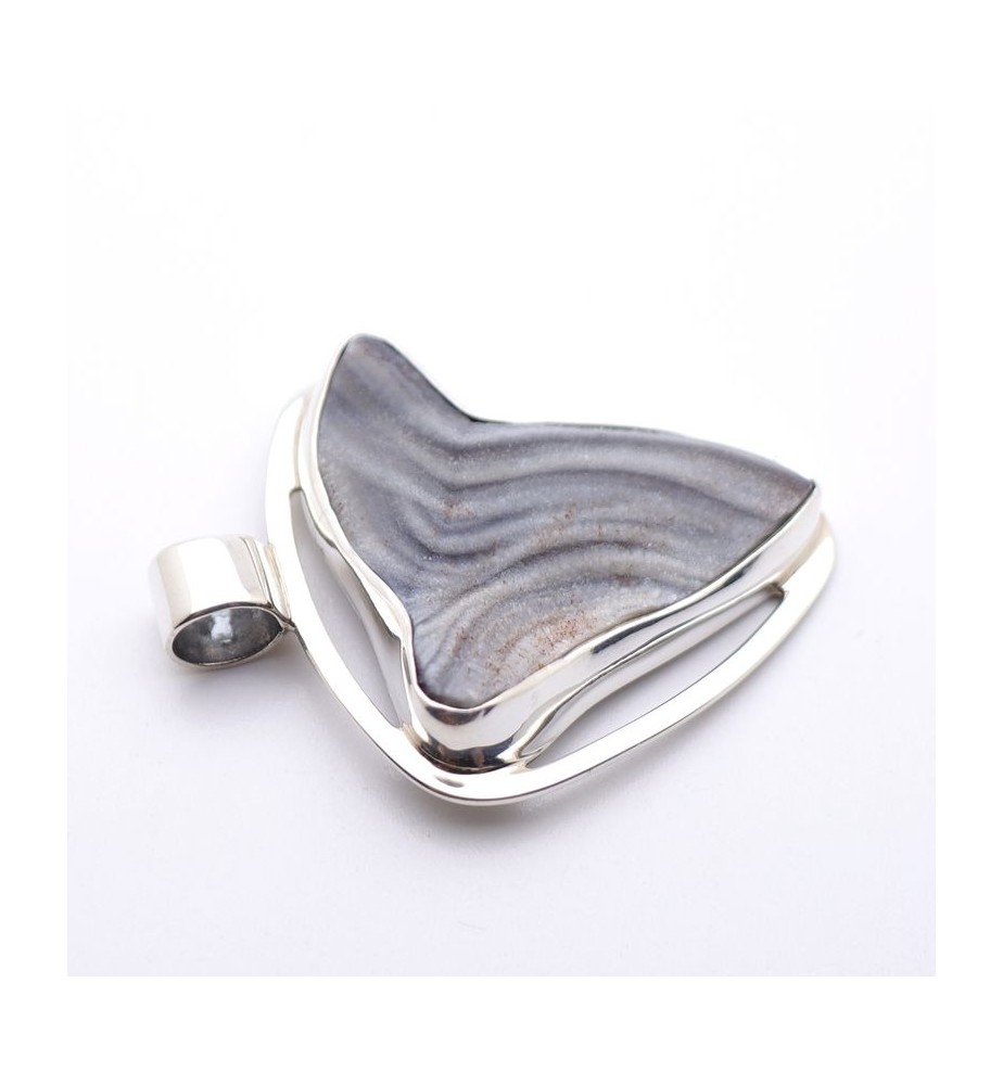 pendentif avec calcédoine