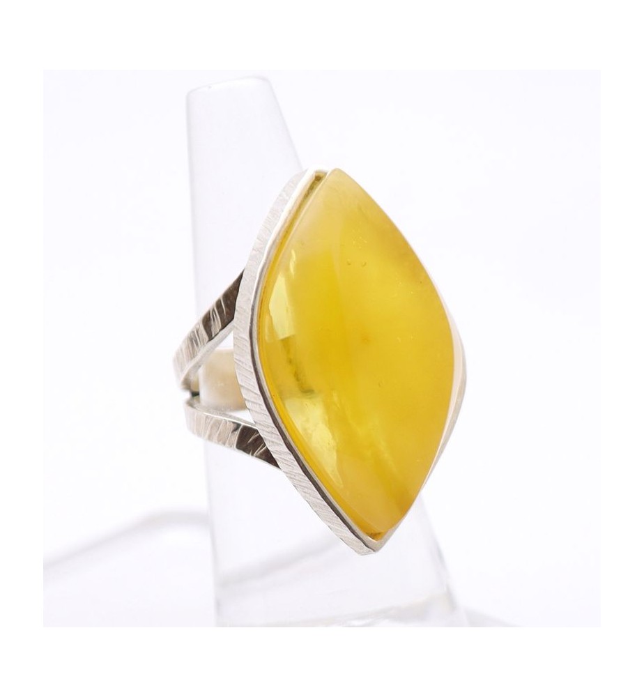 bague ambre jaune
