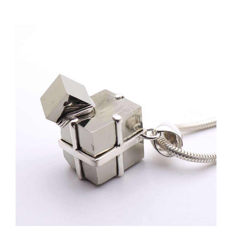 pyrite cube pyrite cube