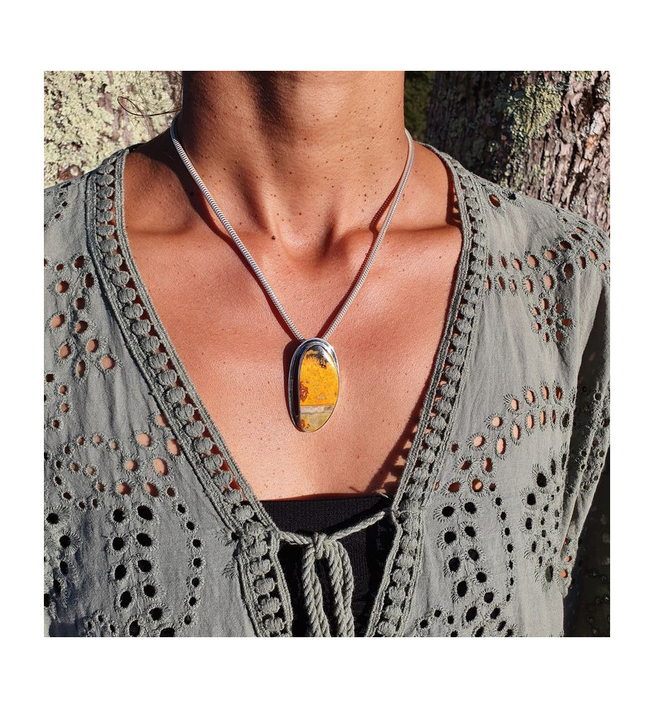 pendentif jaspe bourdon
