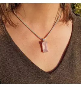 pendentif pierre rose