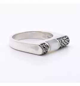 bague nacre blanche argent