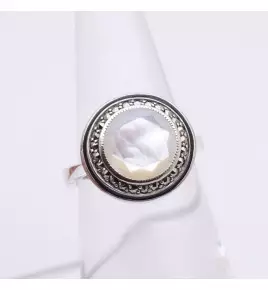 bague nacre