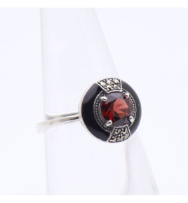 bague grenat et marcassite