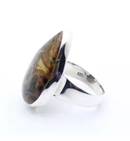 bague pierre chatoyante