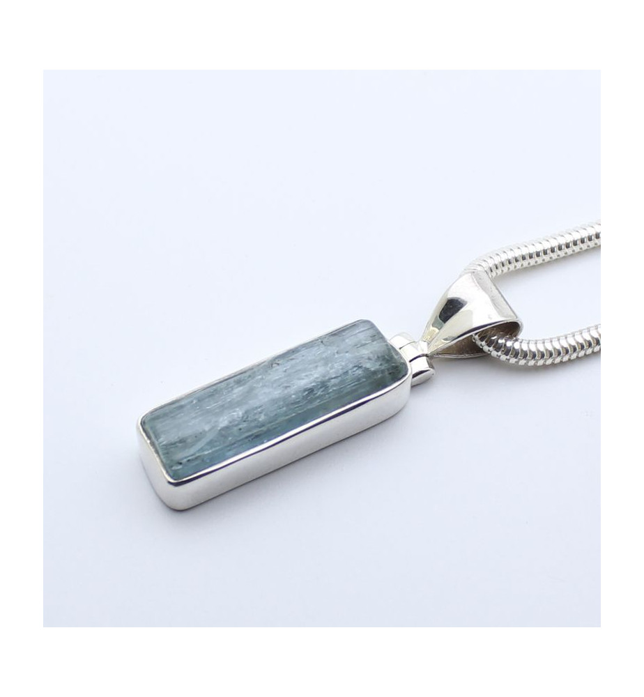 pendentif aigue marine brut