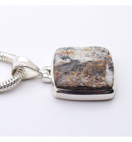 pendentif argent et astrophyllite