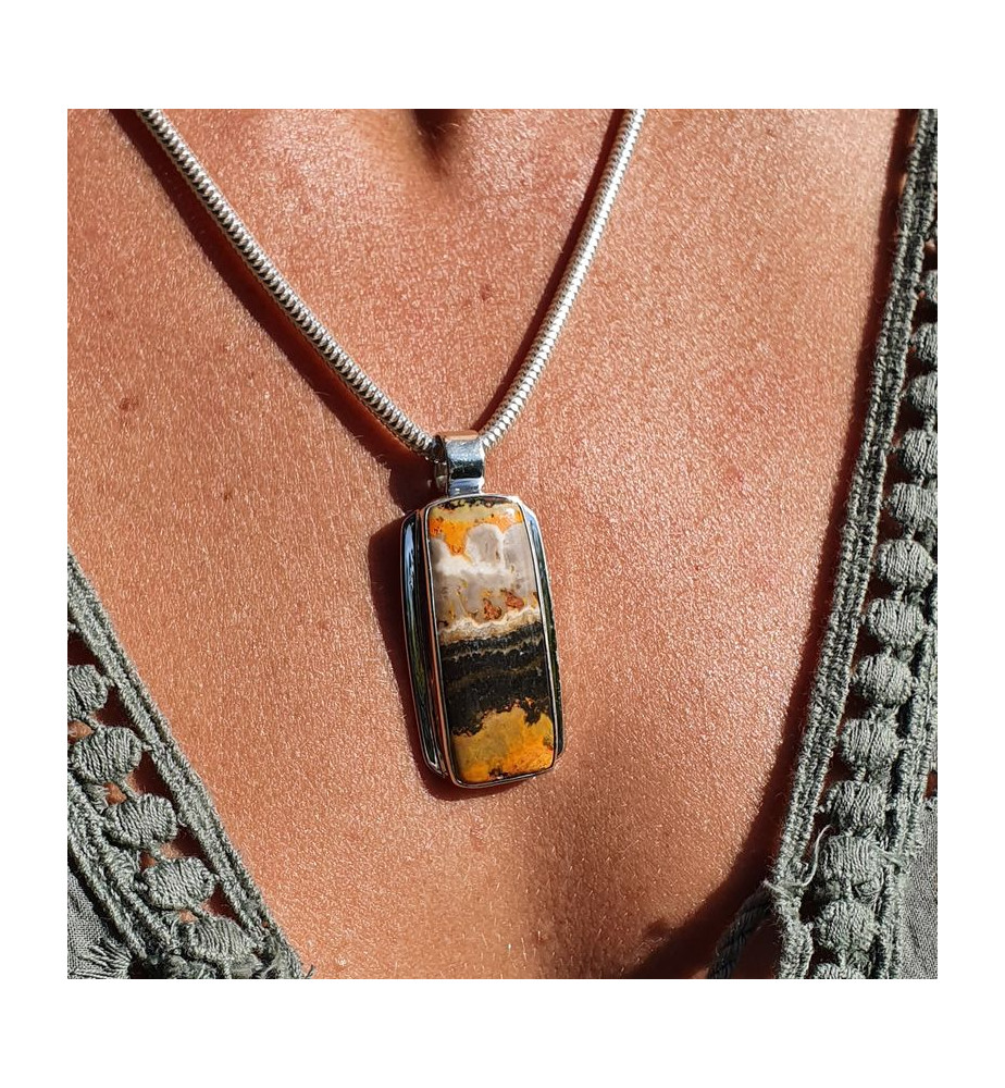pendentif en jaspe bumblebee