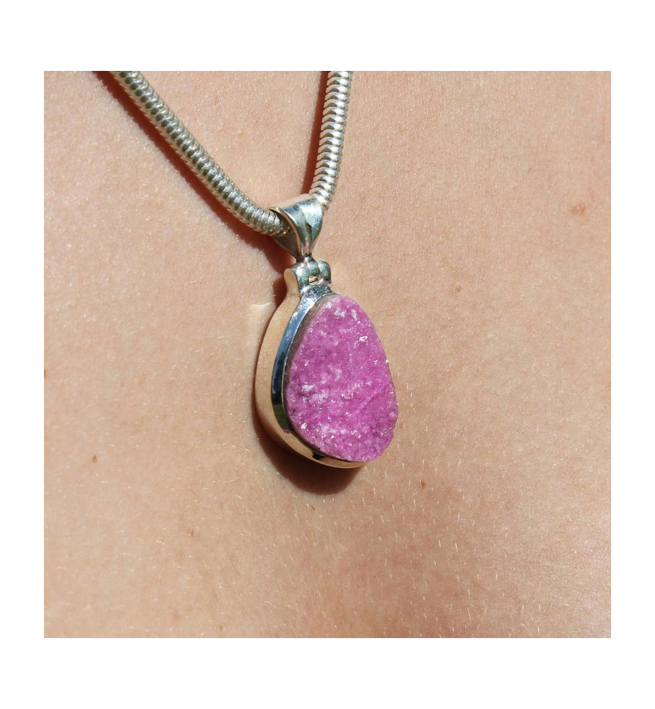 pendentif pierre rose