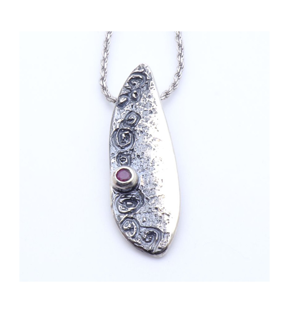 pendentif argent rubis