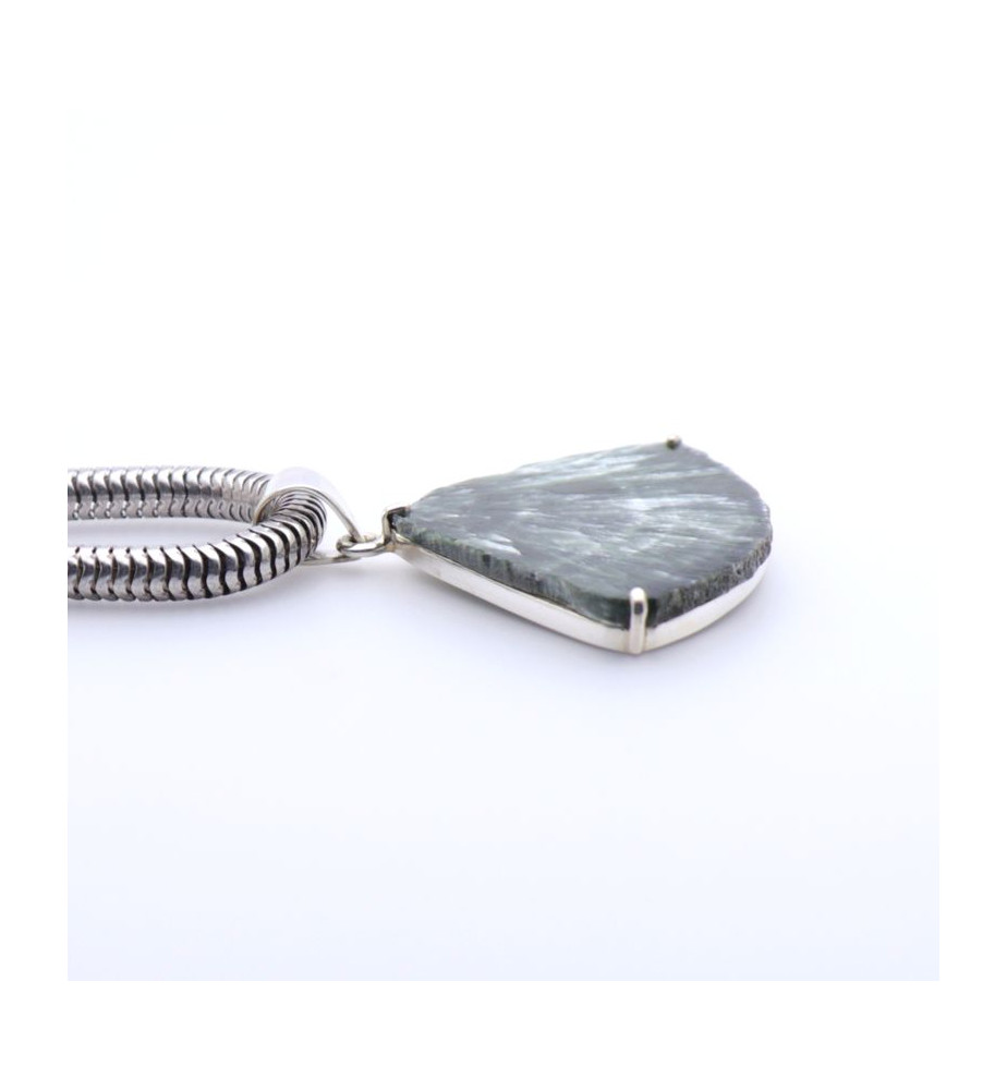 pendentif argent et pierres naturelles
