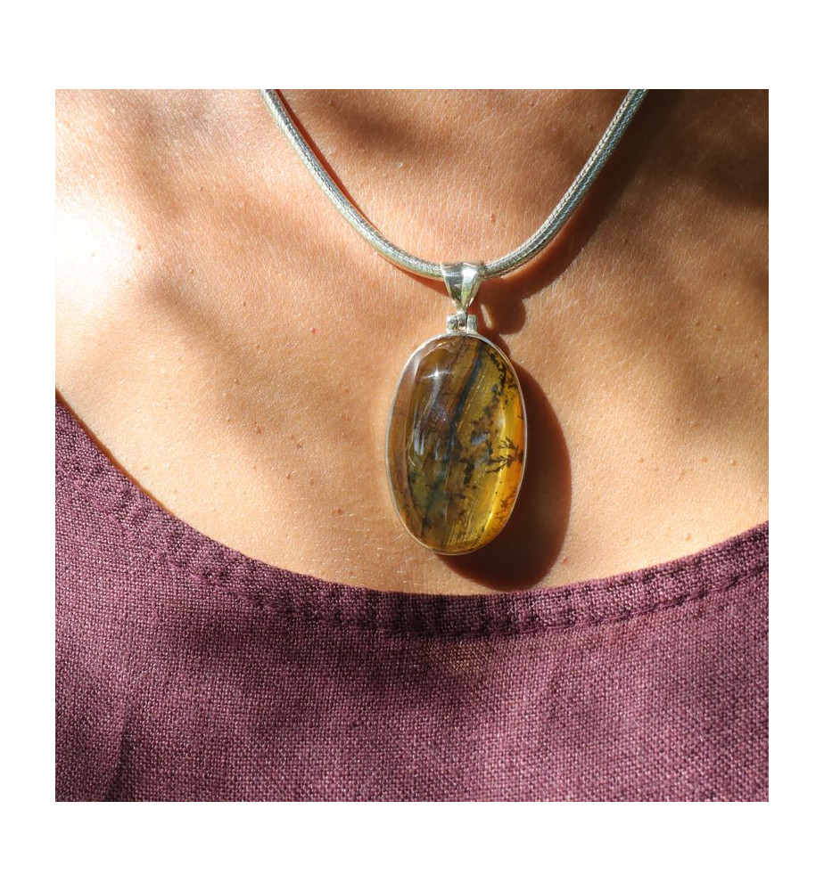 quartz dendritique composition