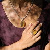 pendentif pierre jaune