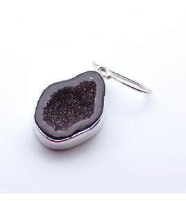 boucles d'oreilles pendantes pierre rouge