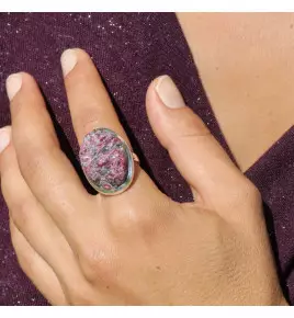 eudialyte pierre