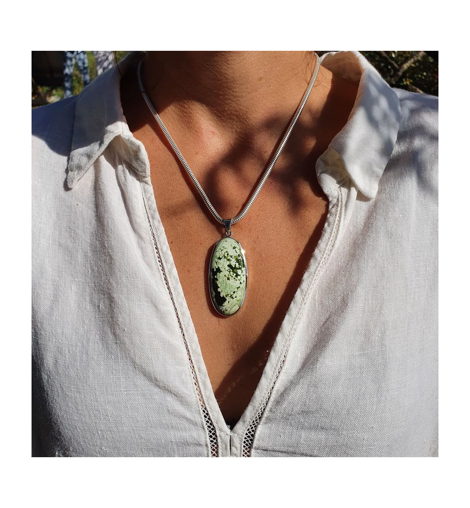 pendentif calcédoine verte