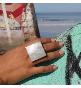 bague nacre blanche argent