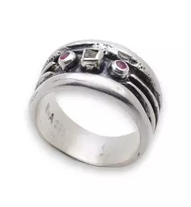 bague rubis moderne